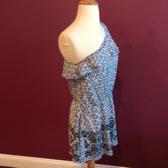 Free people Sz M one shoulder tunic top EUC - Picture 4 of 6